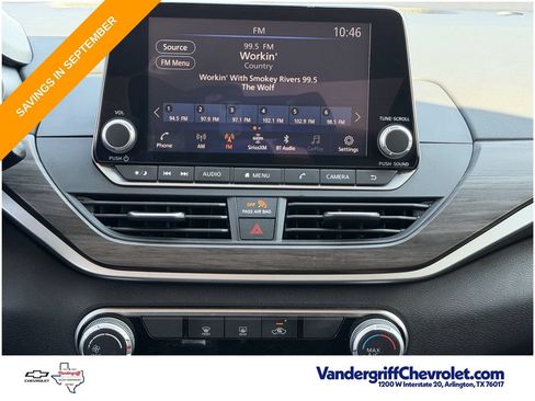 Used 2025 Nissan Altima 2.5 SV FWD image 16