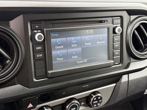 Used 2018 Toyota Tacoma SR AWD/4WD image 25