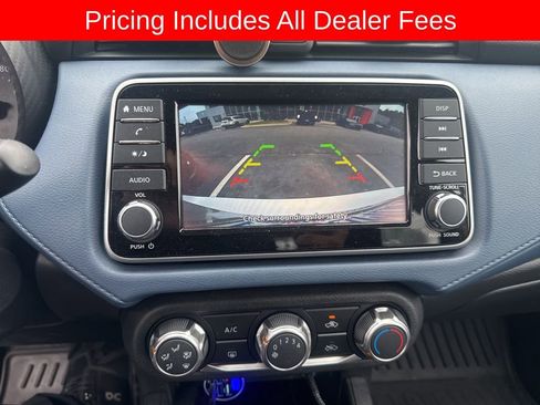 Used 2025 Nissan Versa SV w/ Trunk Package FWD image 9