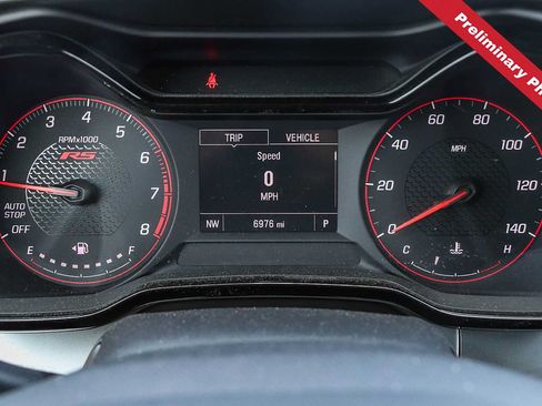 Used 2024 Chevrolet Trax RS FWD image 18