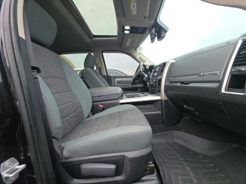 Used 2016 RAM 2500 Big Horn AWD/4WD image 7