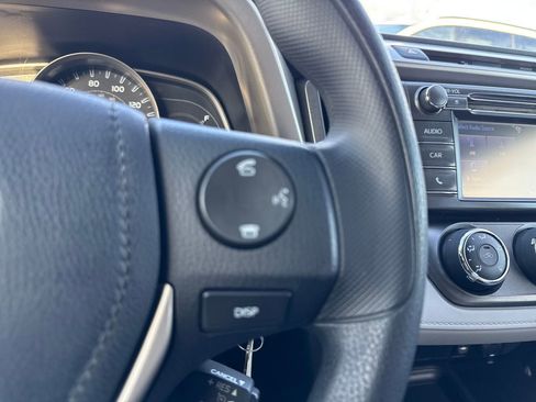 Used 2015 Toyota RAV4 LE image 25
