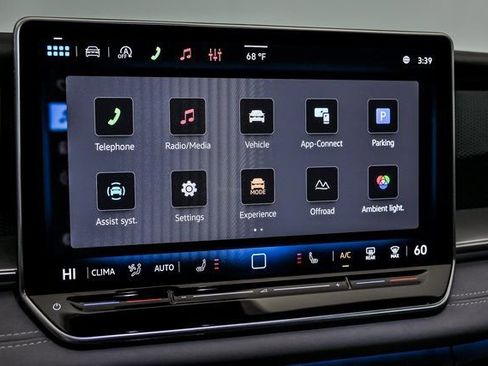 New 2026 Volkswagen Tiguan SE R-Line image 13