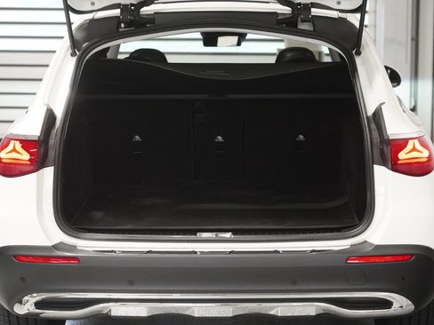 Used 2025 Mercedes-Benz E 450 4MATIC All-Terrain Wagon image 30