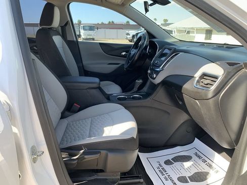 Certified 2019 Chevrolet Equinox LS FWD image 26