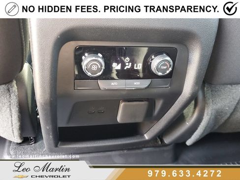 New 2026 Chevrolet Traverse LT w/ Driver Confidence Package FWD image 12