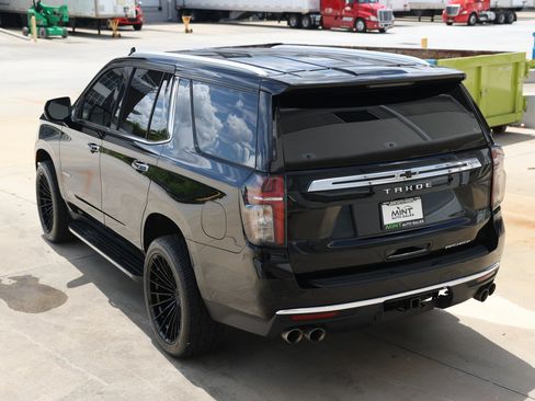 Used 2023 Chevrolet Tahoe Premier RWD image 8