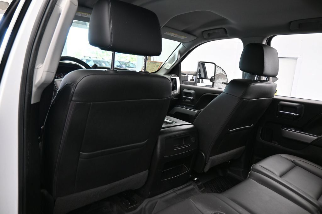Used 2018 Chevrolet Silverado 2500 LTZ w/ Duramax Plus Package AWD/4WD image 36