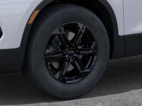New 2025 Chevrolet Blazer LT w/ Convenience Package image 9