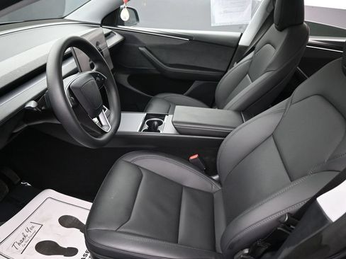 Used 2026 Tesla Model Y Long Range AWD/4WD image 21