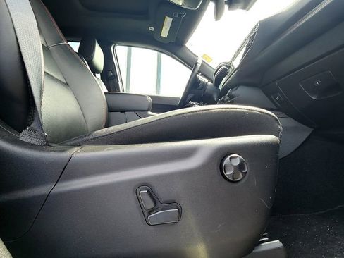 Used 2025 Dodge Durango R/T image 77