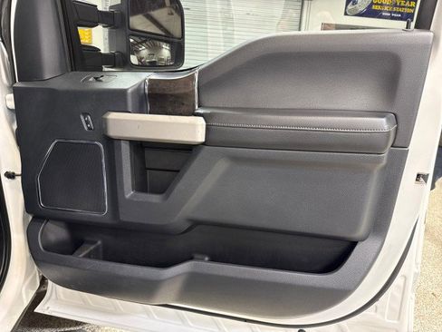 Used 2022 Ford F450 Lariat w/ Lariat Ultimate Package image 59