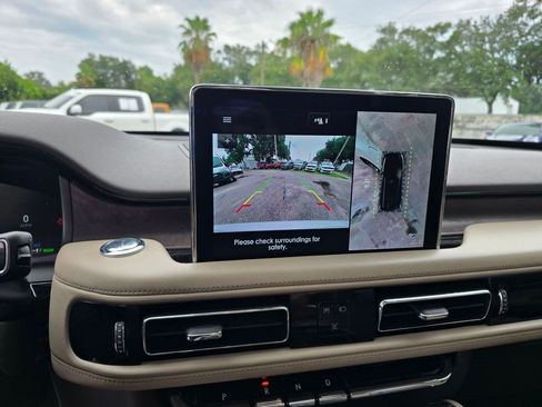 Used 2020 Lincoln Aviator Grand Touring w/ Equipment Group 301A AWD/4WD image 24