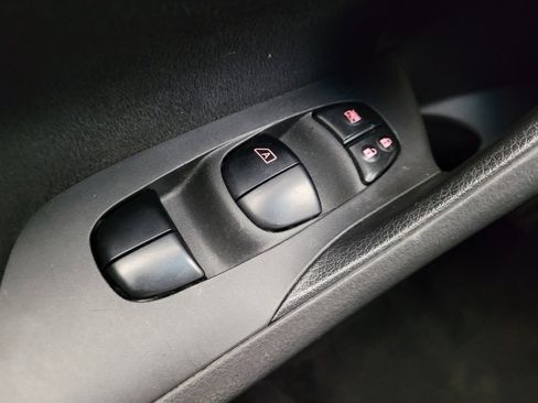 Used 2015 Nissan Altima 2.5 S w/ Power Driver Seat Package FWD image 27