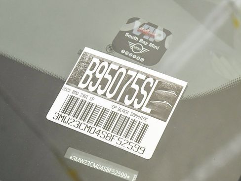 Used 2025 BMW 230i Coupe w/ Convenience Package image 28