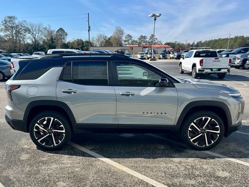 New 2026 Chevrolet Equinox RS w/ Convenience Package III image 3