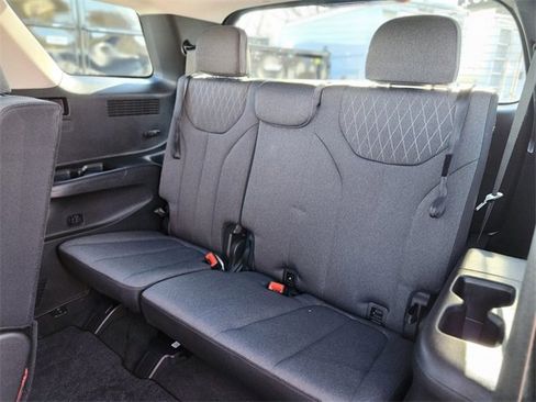 Used 2021 Hyundai Palisade SE image 17