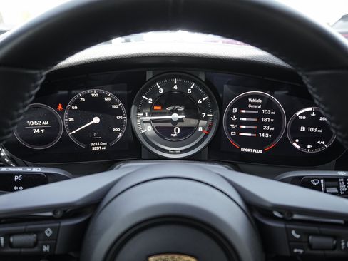 Used 2023 Porsche 911 Carrera GTS RWD image 22