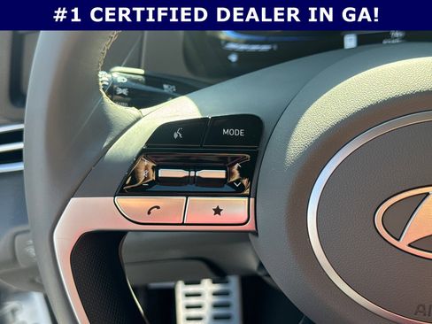 Certified 2025 Hyundai Elantra Sport image 25