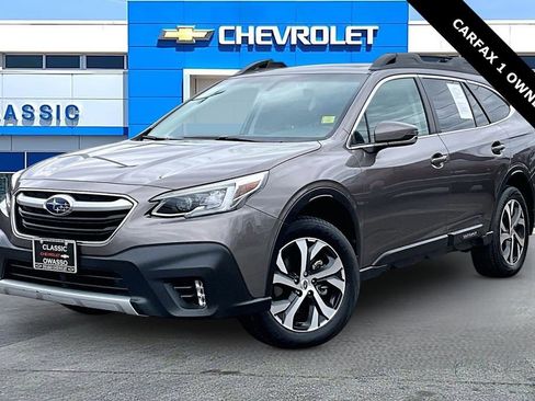 Used 2022 Subaru Outback Limited w/ Popular Package #2 image 3