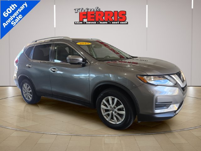 Used 2019 Nissan Rogue SV AWD/4WD image 3