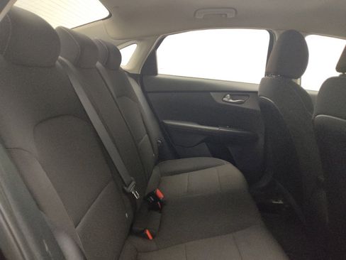 Used 2019 Kia Forte LXS image 19