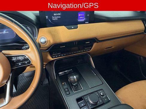 Used 2025 MAZDA CX-70 3.3 Turbo S w/ Premium Plus AWD/4WD image 3