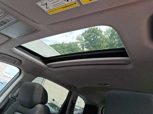 Used 2022 Honda CR-V EX image 12