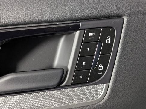 New 2026 Porsche Cayenne Coupe image 27