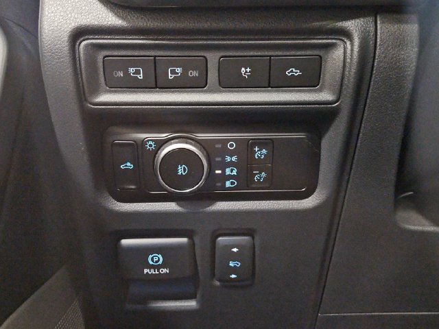 Used 2023 Ford F150 Lariat w/ Equipment Group 502A High AWD/4WD image 31