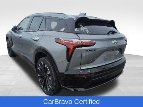 Certified 2025 Chevrolet Blazer EV RS image 2