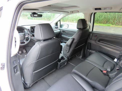 New 2026 Honda Odyssey EX-L image 15