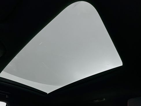 Used 2023 Genesis G70 2.0T w/ Sport Prestige Package image 26