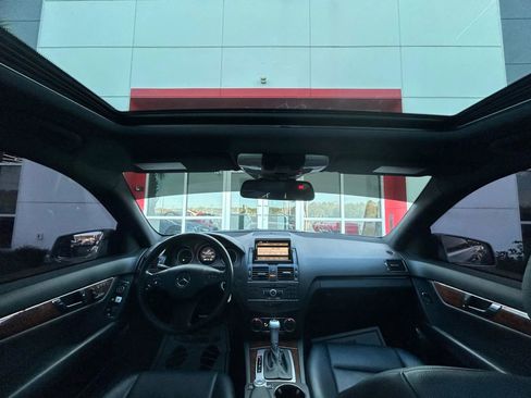 Used 2011 Mercedes-Benz C 350 Sport image 9
