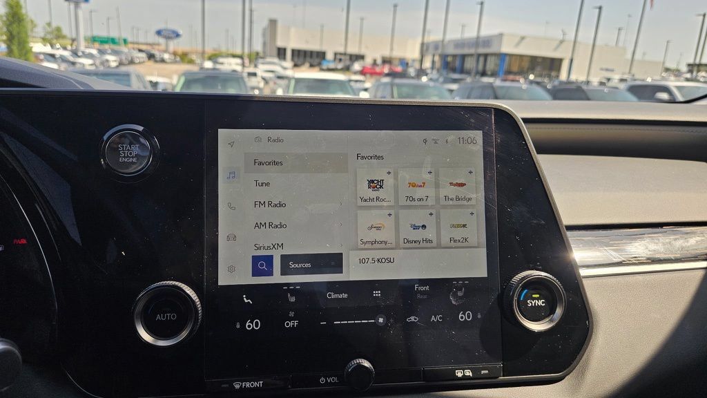 Used 2024 Lexus RX 350 FWD image 17