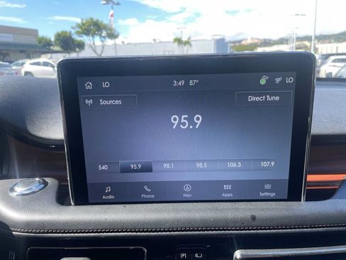 Used 2023 Lincoln Aviator Reserve w/ Equipment Group 201A RWD image 12