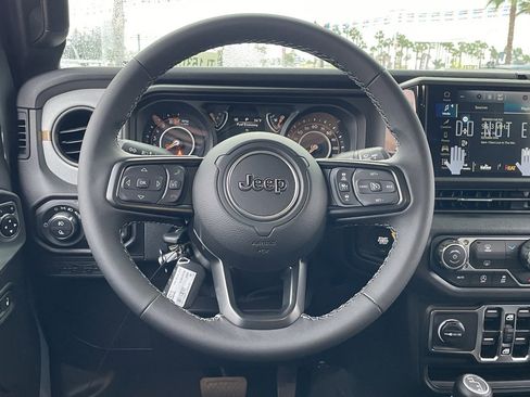 New 2026 Jeep Gladiator Sport image 22