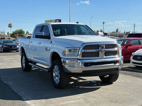Used 2014 RAM 2500 Longhorn w/ Convenience Group AWD/4WD image 11