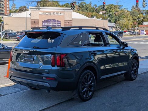 Used 2023 Kia Sorento X-Line EX image 6