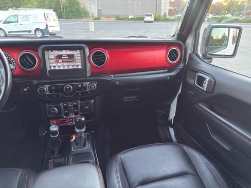 Used 2021 Jeep Gladiator Rubicon w/ Trailer Tow Package image 19