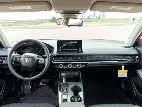 Used 2023 Honda Civic LX image 14