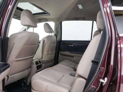 Used 2017 Honda Pilot EX-L image 18