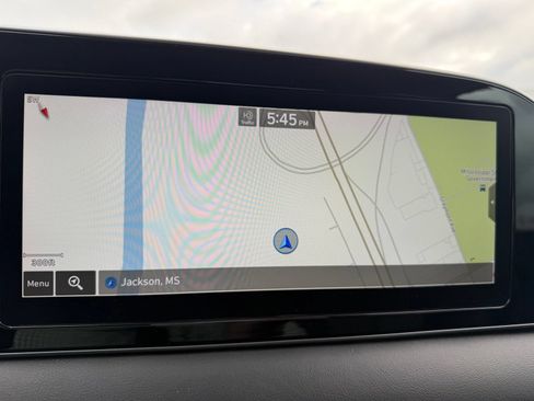 Used 2022 Hyundai Palisade SEL w/ Premium Package FWD image 9