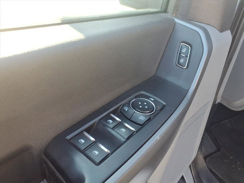 Used 2024 Ford F250 XLT image 23
