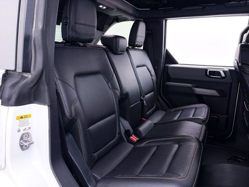 Used 2023 Ford Bronco Badlands AWD/4WD image 36