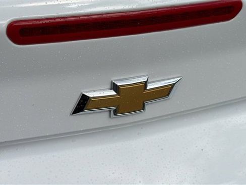 Used 2024 Chevrolet Camaro LT w/ Technology Package image 12