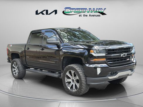 Used 2017 Chevrolet Silverado 1500 LT w/ All Star Edition AWD/4WD image 8