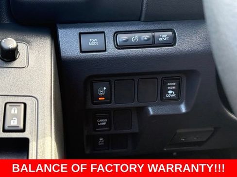 Used 2023 Nissan Frontier Pro-X w/ Pro Convenience Package RWD image 19