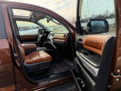 Used 2014 Toyota Tundra 1794 Edition image 28