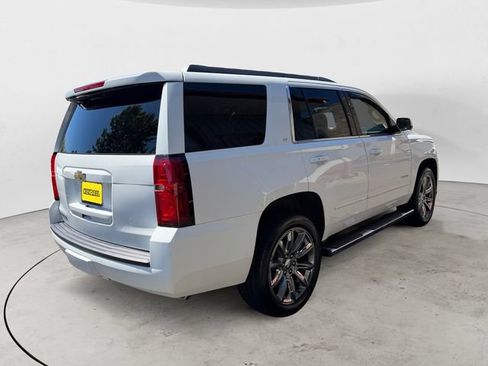 Used 2018 Chevrolet Tahoe LT w/ LT Signature Package AWD/4WD image 5